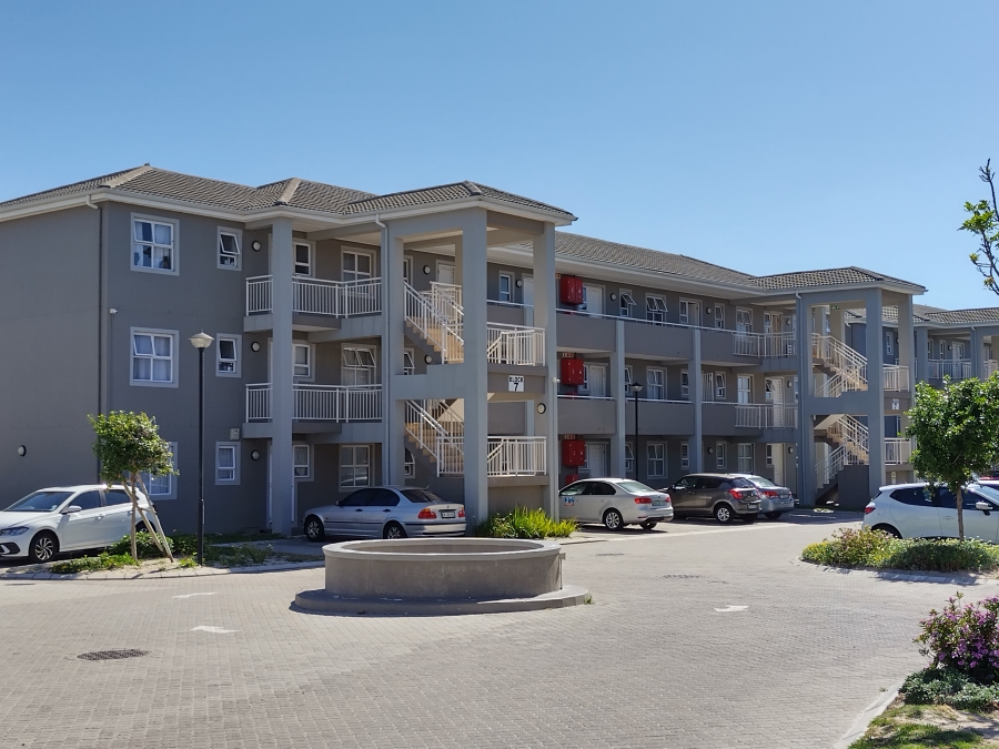 2 Bedroom Property for Sale in Muizenberg Western Cape